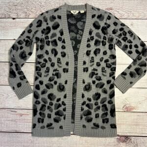 REV • Cardigan